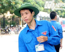 Chàng trai khuyết tật đam mê tình nguyện