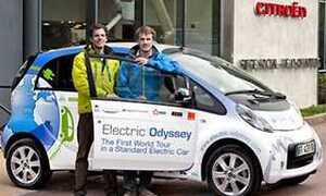 Ô tô điện đi vòng quanh thế giới sắp đến Việt Nam
