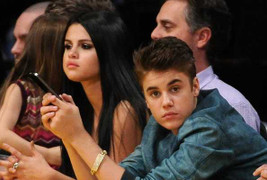 Rộ tin đồn Justin Bieber và Selena Gomez chia tay