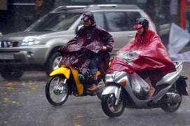 Cuối tuần miền Bắc mưa dông