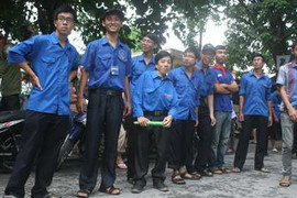 Sinh viên tình nguyện cao 1,3m, nặng 33 kg