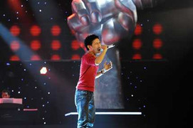 Sốt vì 'Quốc Cường phải để cho Hà Hồ'