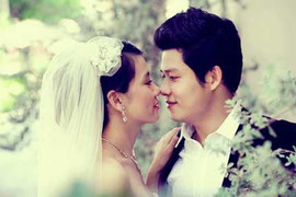 Ảnh cưới lãng mạn của nhạc sĩ Nguyễn Văn Chung