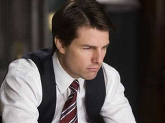 Vén màn bí mật tuổi thơ dữ dội của Tom Cruise