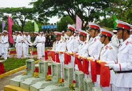 Phát hiện 2 hài cốt liệt sỹ trong vườn