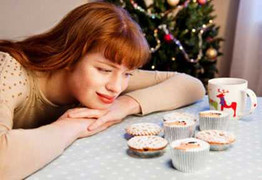 Người phụ nữ không thể ăn được trong suốt 2 năm liền