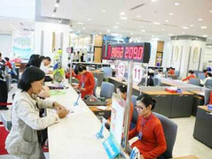 'Ông lớn' ngân hàng sẵn sàng 'xả' tiền lãi 11%