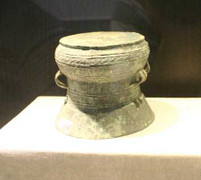 Người cả đời tìm triết lý trên trống đồng Đông Sơn