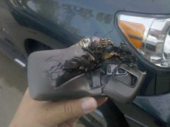 Chết, chảy máu tai vì dùng điện thoại