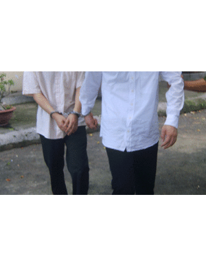 Ngân hàng Petrolimex bị khách lừa 6,5 tỉ đồng