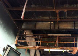 Đà Nẵng: Chập điện, một nhà hàng bị thiêu rụi