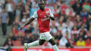 Sao Arsenal nổi điên vì bị CĐV Tottenham