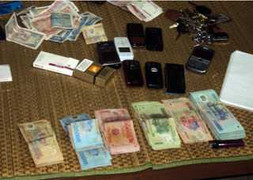 Để cấp dưới 'phù phép' hồ sơ, Đại tá bị khởi tố