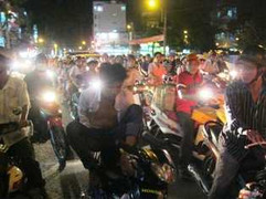 Xem hiệp sĩ Tiến 'cọp' bắt cướp