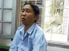 Đắng lòng chuyện mẹ già gửi đơn tố cáo con trai