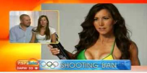 Bi hài chuyện đồng giới tại làng Olympic 2012