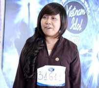 Ni cô 'nổ' tại Vietnam Idol 2012 dưới góc nhìn nhà Phật