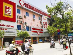 Bắt quả tang người Trung Quốc khám bệnh không phép