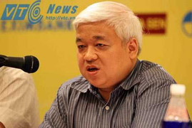 V-League ngấm khủng hoảng: Ai hét ra xăng ra lửa?