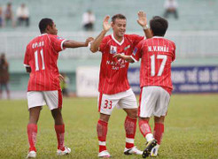 V-League ngấm khủng hoảng: Chợ CLB, giá nửa bát phở bò