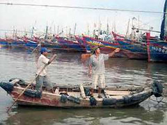 Bão số 4 thẳng tiến vào Bắc Bộ