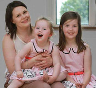 Hi hữu: Sống dậy nhờ nụ hôn của mẹ