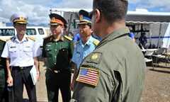 Ảnh: Quan chức quân sự Việt Nam tại RIMPAC 2012