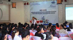 Vinamilk phổ biến luật bảo vệ người tiêu dùng