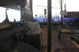 TP.HCM: Đỗ ven đường, xe buýt bốc cháy ngùn ngụt