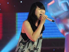 Thí sinh The Voice đả kích, ca sĩ SMĐH nổi giận