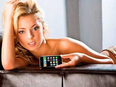Vì sao phụ nữ 'mê mẩn' iPhone?