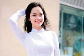 Lộ diện nữ sinh Việt mặc áo dài đẹp nhất 2012
