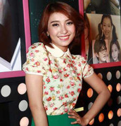 Cháu gái Lam Trường khiến Hà Hồ khóc, 'phát điên'