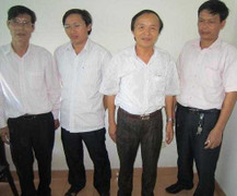 Khởi tố vụ lãnh đạo giao thông Hà Tĩnh đánh bạc