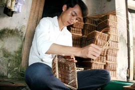 Thủ khoa chỉ có hai bộ quần áo, một đôi dép tổ ong