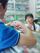 Bất chấp tai biến, vẫn mua bán Viagra