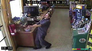 Những khoảnh khắc khó đỡ của các 'ma men'