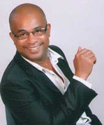 Nỗi buồn con lai của ca sĩ Mỹ gốc Việt Randy