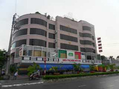 Tổng giám đốc Tập đoàn ATB chết do treo cổ