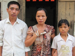 Chủ tịch tỉnh yêu cầu xử lý vụ Chủ tịch xã đánh dân