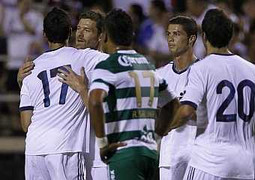 Alonso tạo siêu phẩm sút xa, Real hạ đẹp Santos