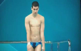 Pha nhảy cầu tệ nhất lịch sử Olympic