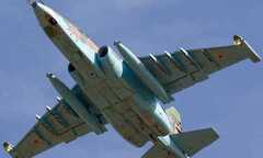 Xem Sukhoi Su-25 trình diễn thả bom