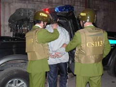 Giải cứu bé trai 7 tuổi bị bắt cóc vào rừng sâu