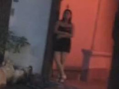 Vào cà phê 'tươi mát' xong, bị chém chết