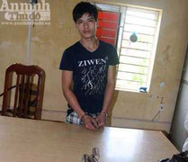 Hà Nội: Ném mìn vào nhà, 2 người chết hụt