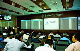 Thao túng giá, chứng khoán Sacombank bị khởi tố