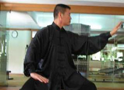 Cướp 'trúng' võ sư