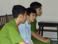 Nước mắt người mẹ và 5 đứa con tội lỗi