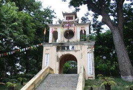 Gò đất tự nhiên hay núi xương khổng lồ giữa Hà Nội?